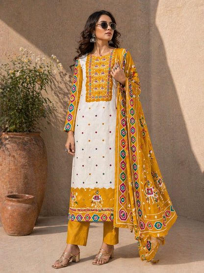 Royal Patola (Mustard)