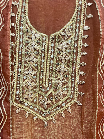 Gulnaar – Coral Red Tissue Elegance